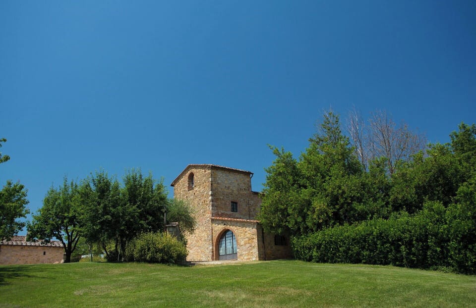 agriturismo-la-papessa-chianti-san-donato-farmhouse-external