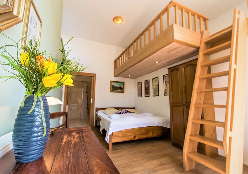 Design Room, Terrace | Minibar, blackout drapes, free WiFi, bed sheets