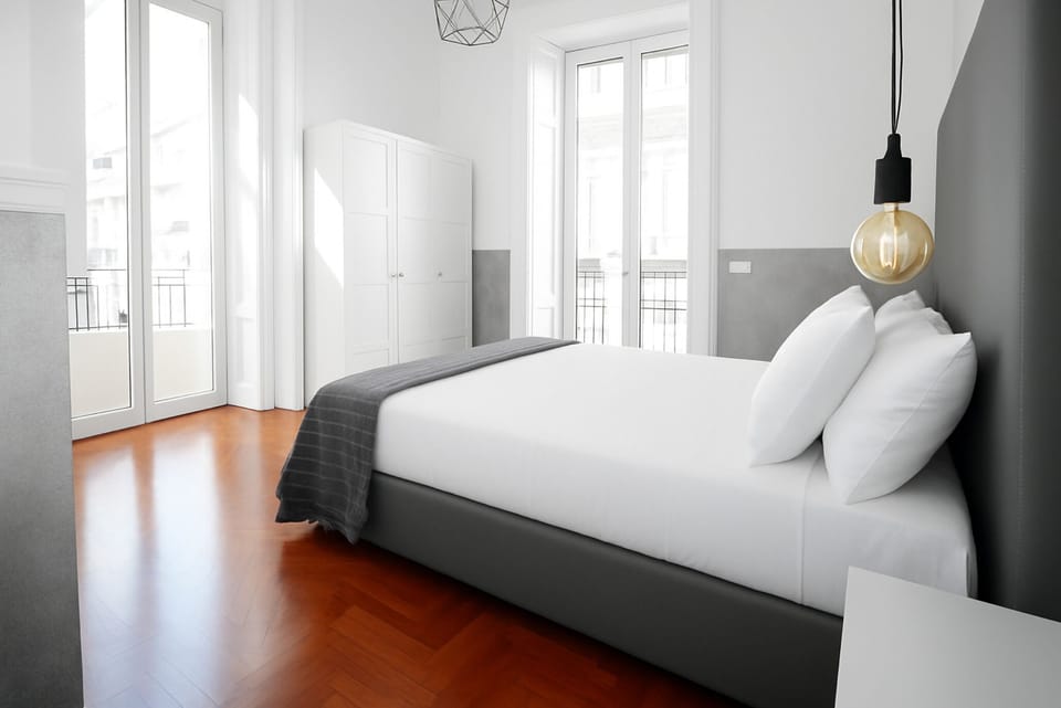 Deluxe Double or Twin Room | In-room safe, desk, free WiFi, bed sheets