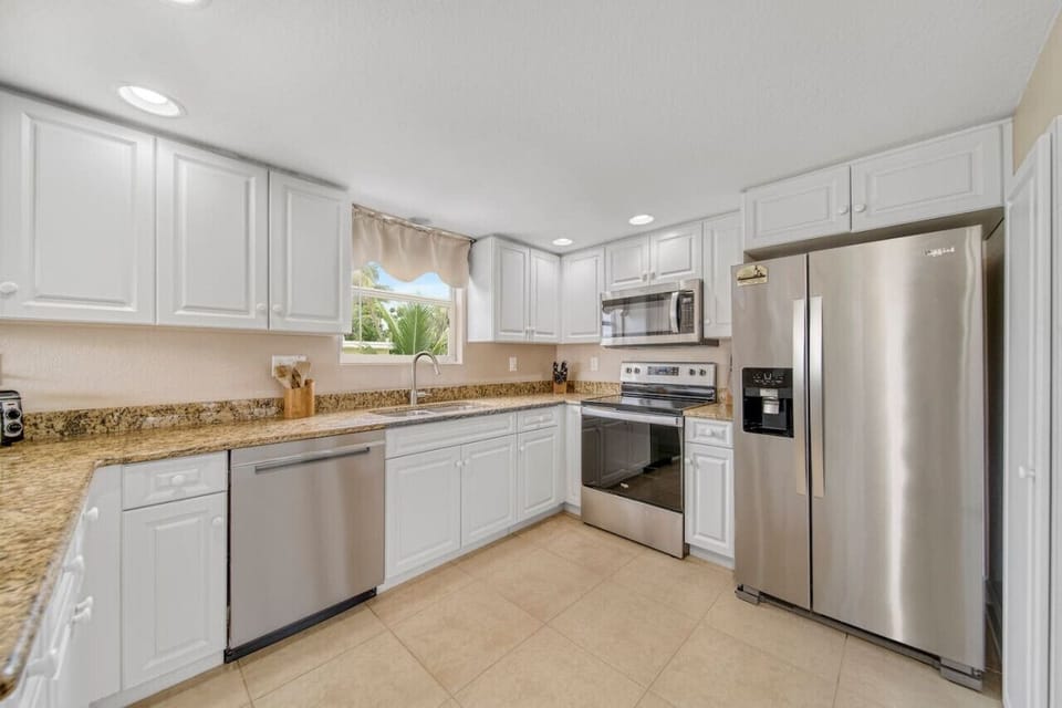 Kitchen #1