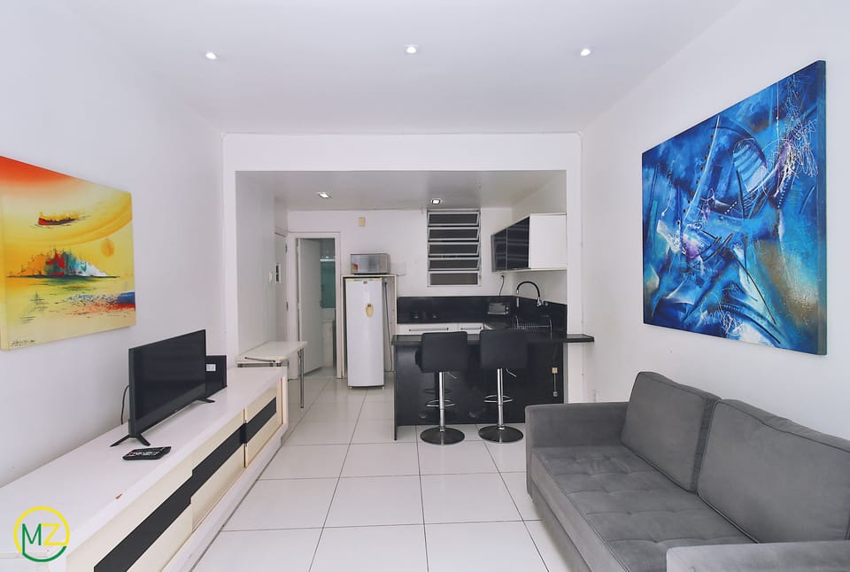 Apartment | Living area | TV