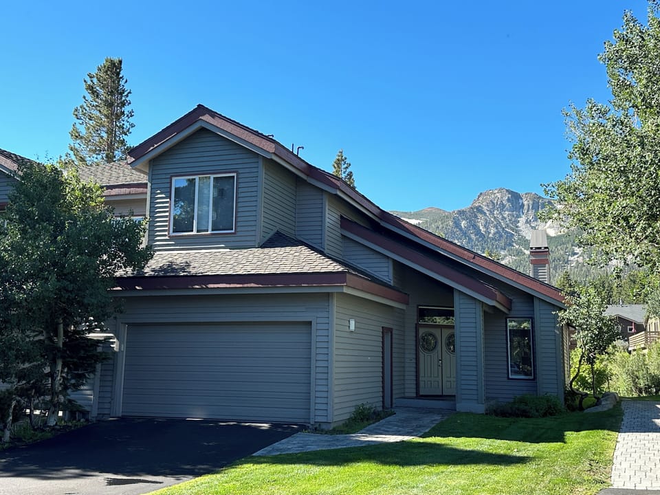 554-Golden-creek-06292024_224155