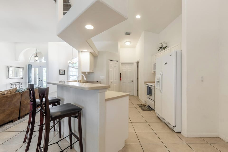 vacation rental with large kitchen
