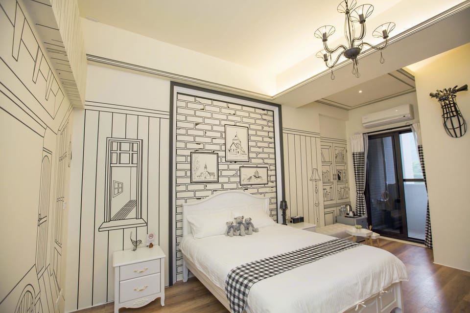 Standard Double Room | Desk, blackout drapes, soundproofing, free WiFi