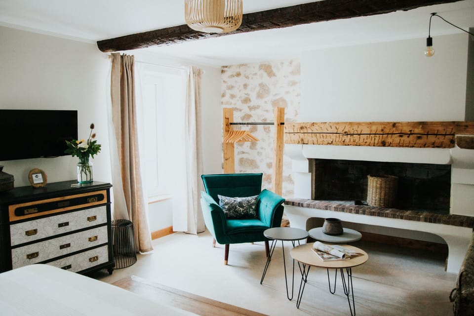 Superior Double or Twin Room, Ensuite, Garden View | Hypo-allergenic bedding, pillowtop beds, iron/ironing board