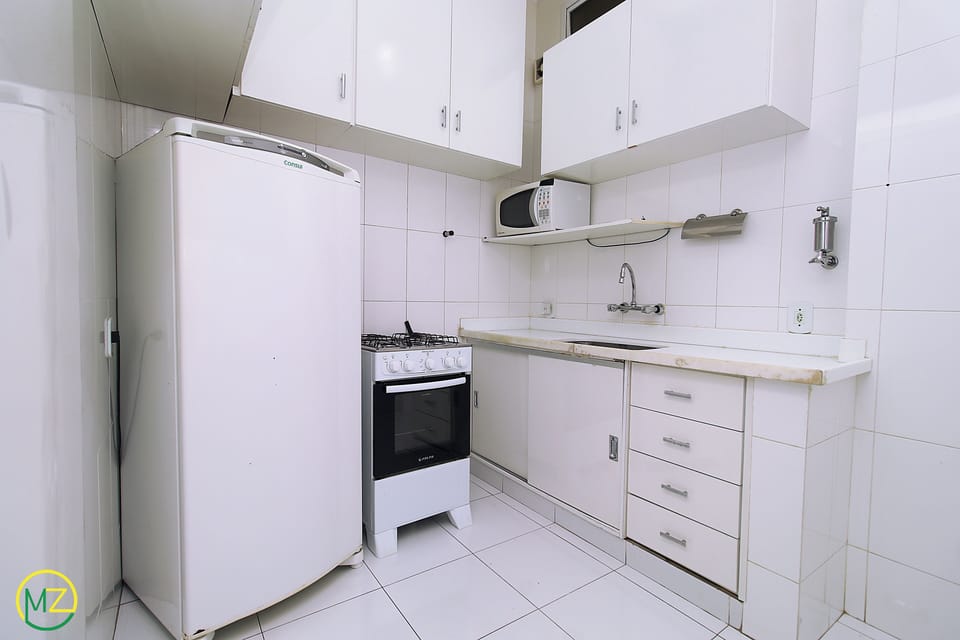 Apartment | Private kitchen | Fridge, microwave, oven, stovetop