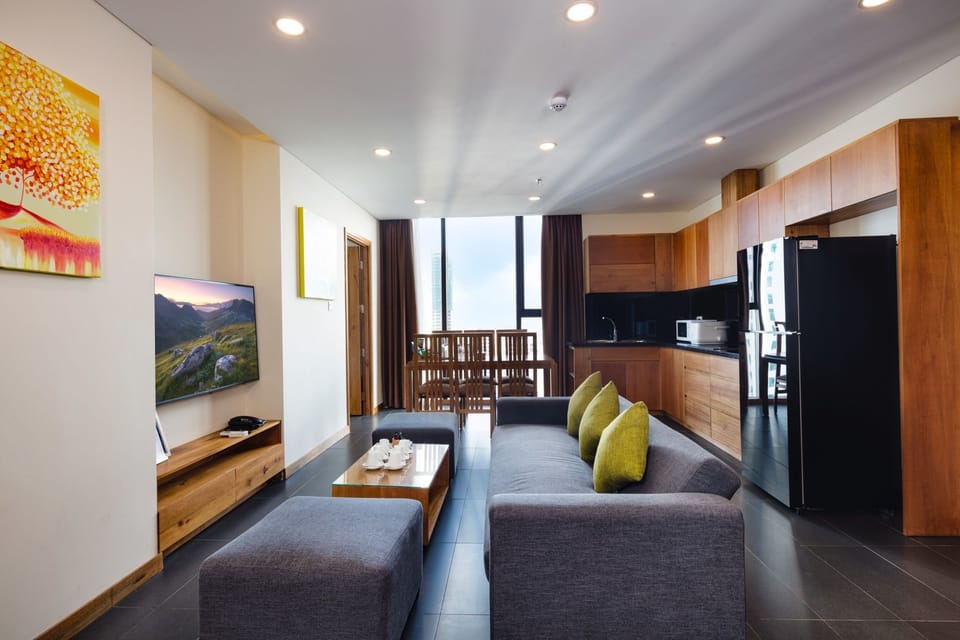 Executive Apartment, 3 Bedrooms | Egyptian cotton sheets, premium bedding, desk, blackout drapes