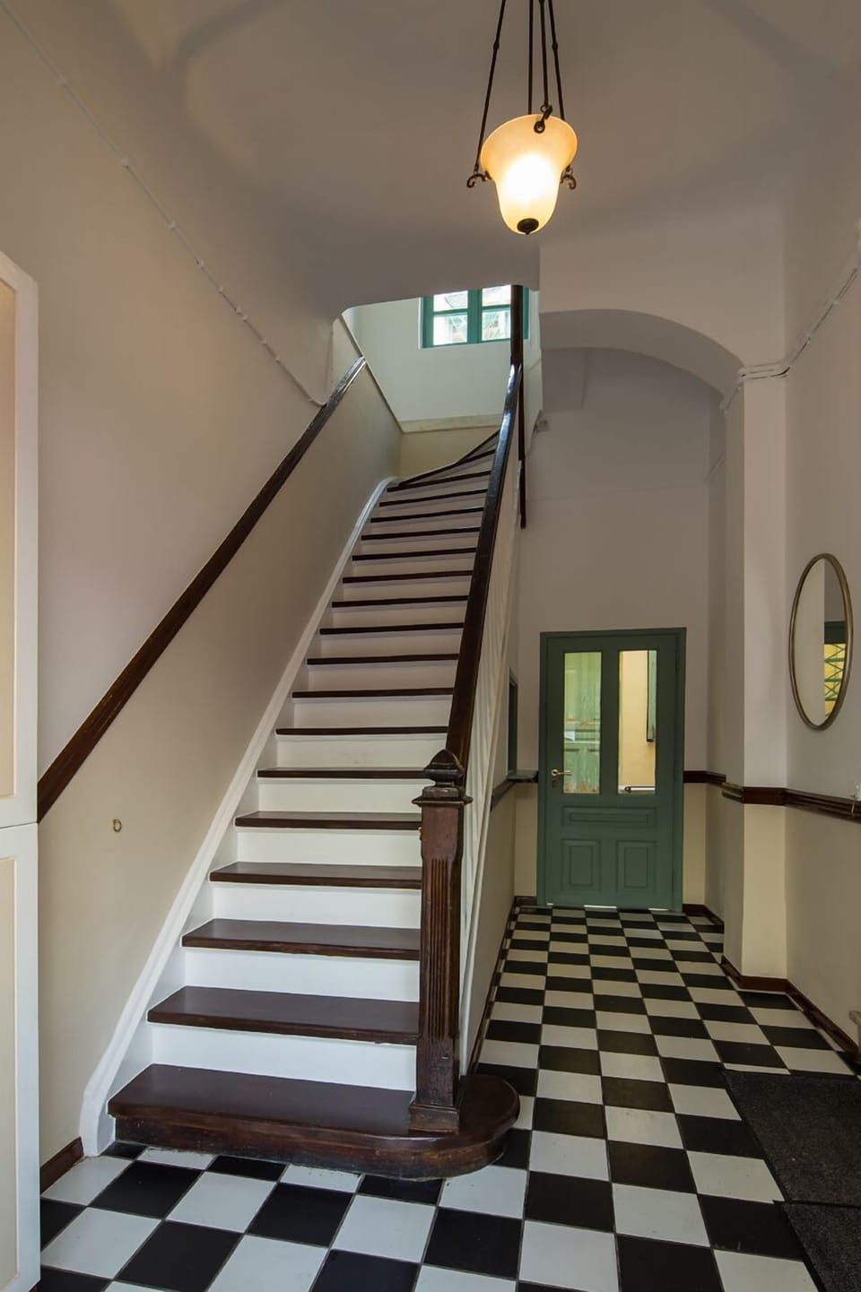 ArtDeco Athens Apartment in Athens