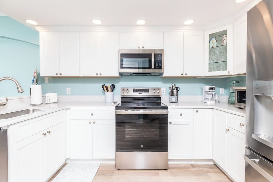 Large beautiful kitchen