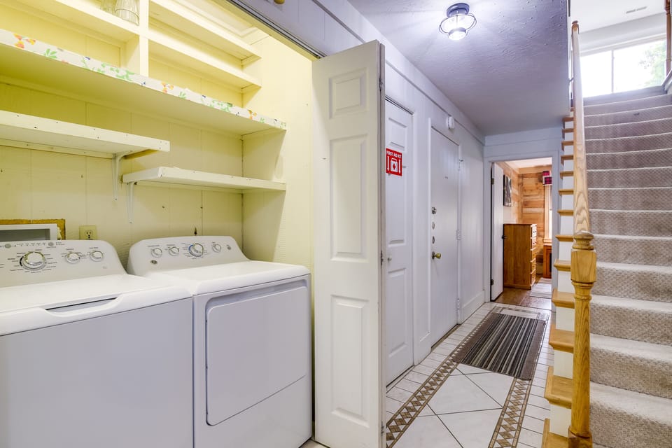 In-Unit Laundry | Washer & Dryer