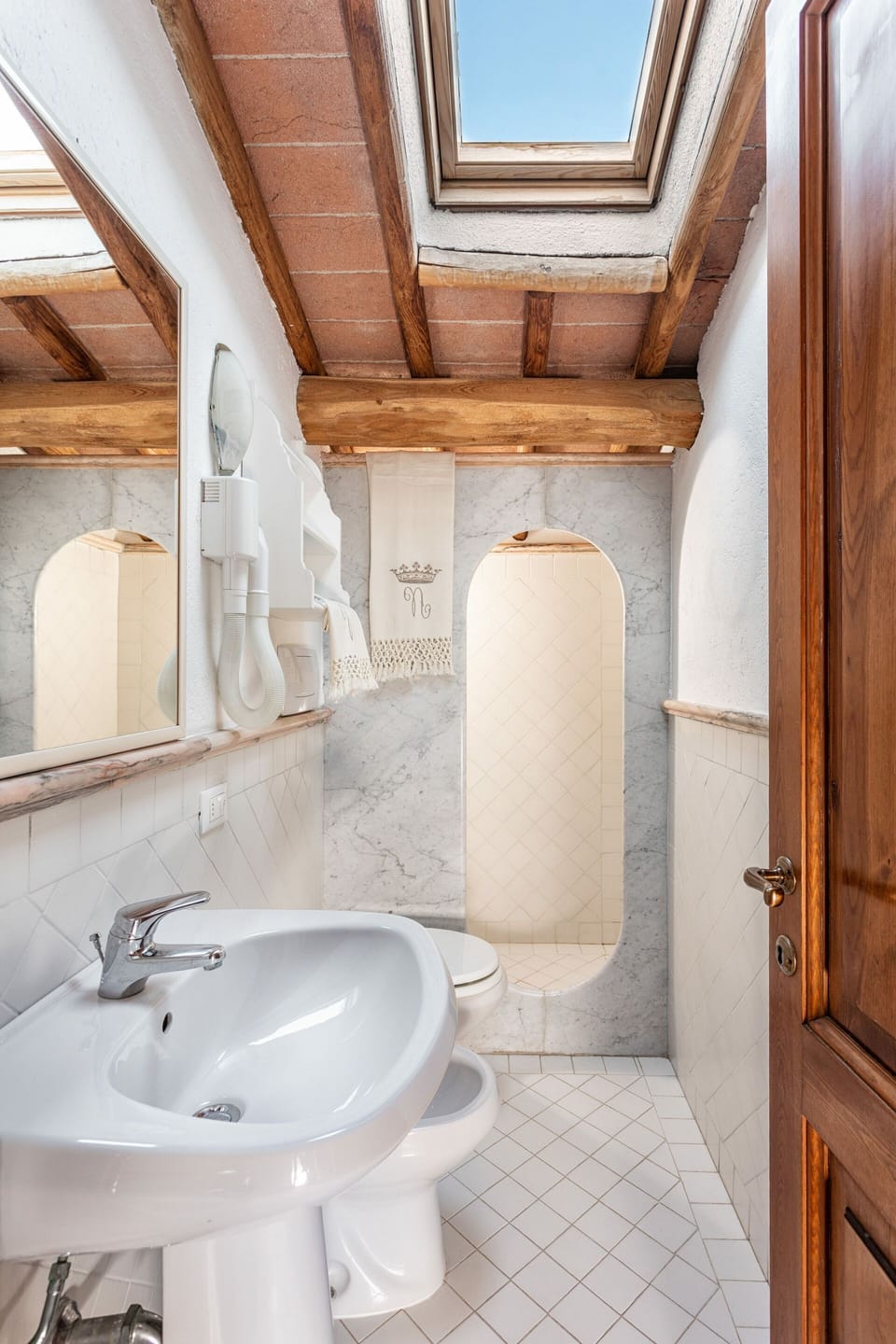 agriturismo-la-papessa-chianti-san-donato-multipropriet-robina-bathroom