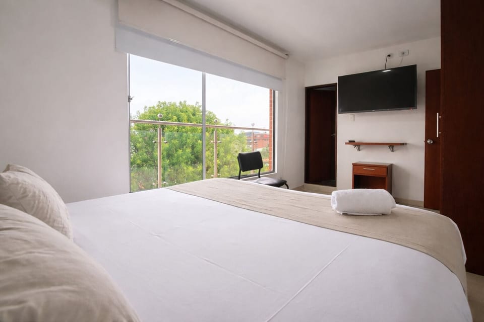 In-room safe, iron/ironing board, free WiFi, bed sheets