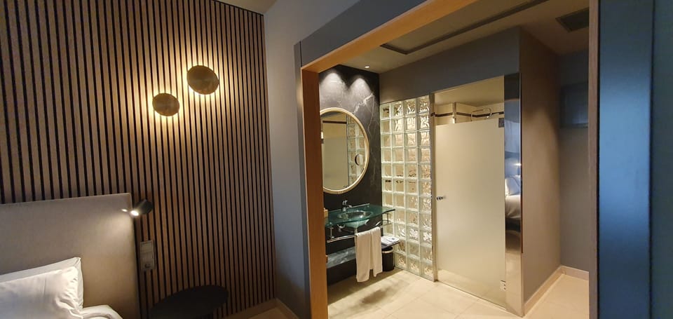 Premium Room, 1 King Bed, Pool Access, Garden Area (Adults Only) | Bathroom | Bathtub, free toiletries, hair dryer, bidet