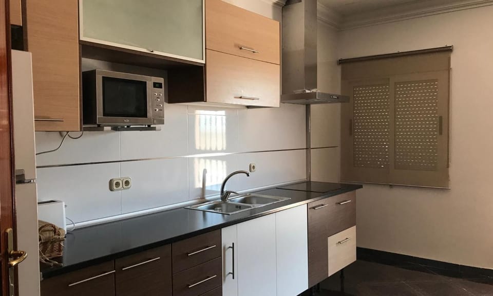 Shared fridge, microwave