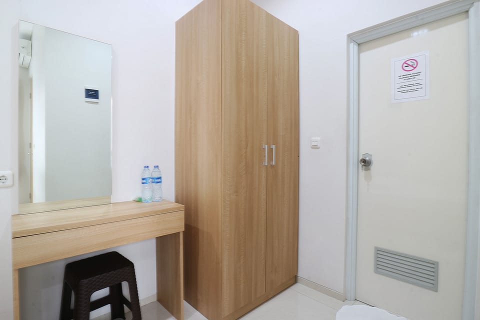 Standard Double Room | Desk, laptop workspace, free WiFi, bed sheets