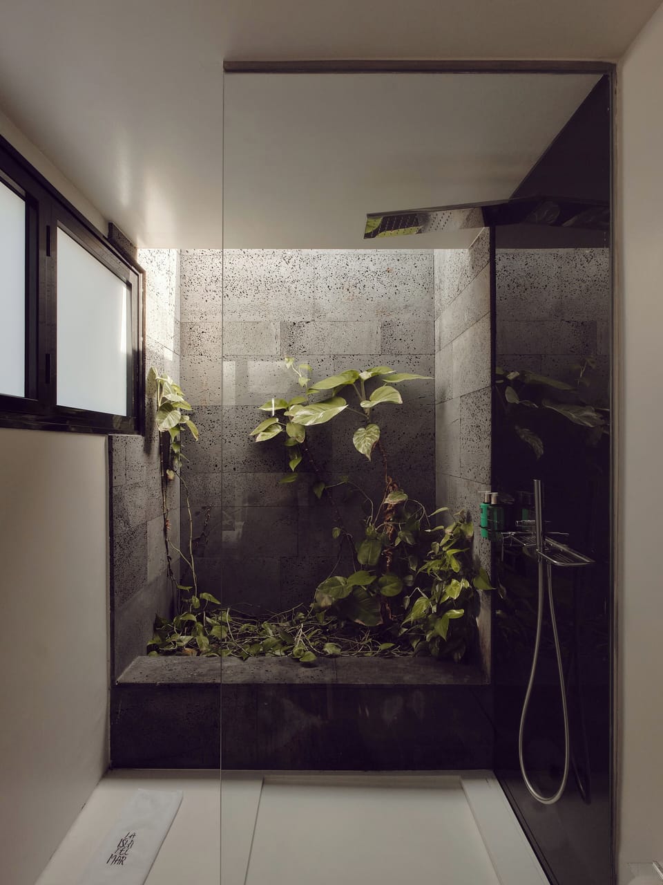 Premium Loft, 1 King Bed | Bathroom | Shower, rainfall showerhead, designer toiletries, hair dryer