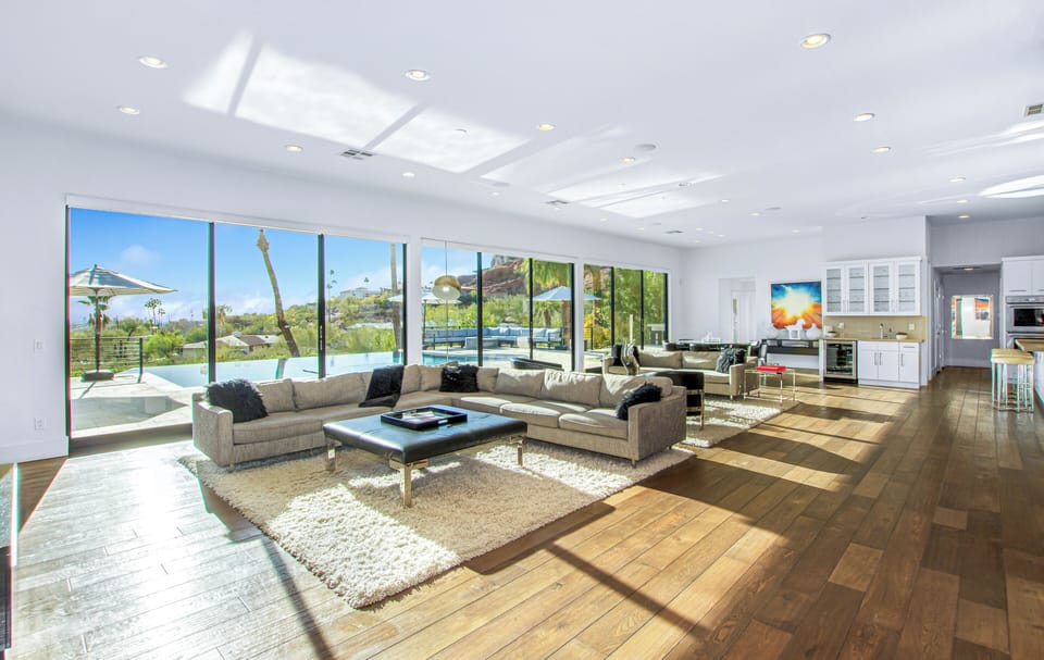 Experience refined desert luxury in this exquisite Arizona retreat, where modern elegance meets breathtaking panoramic views.