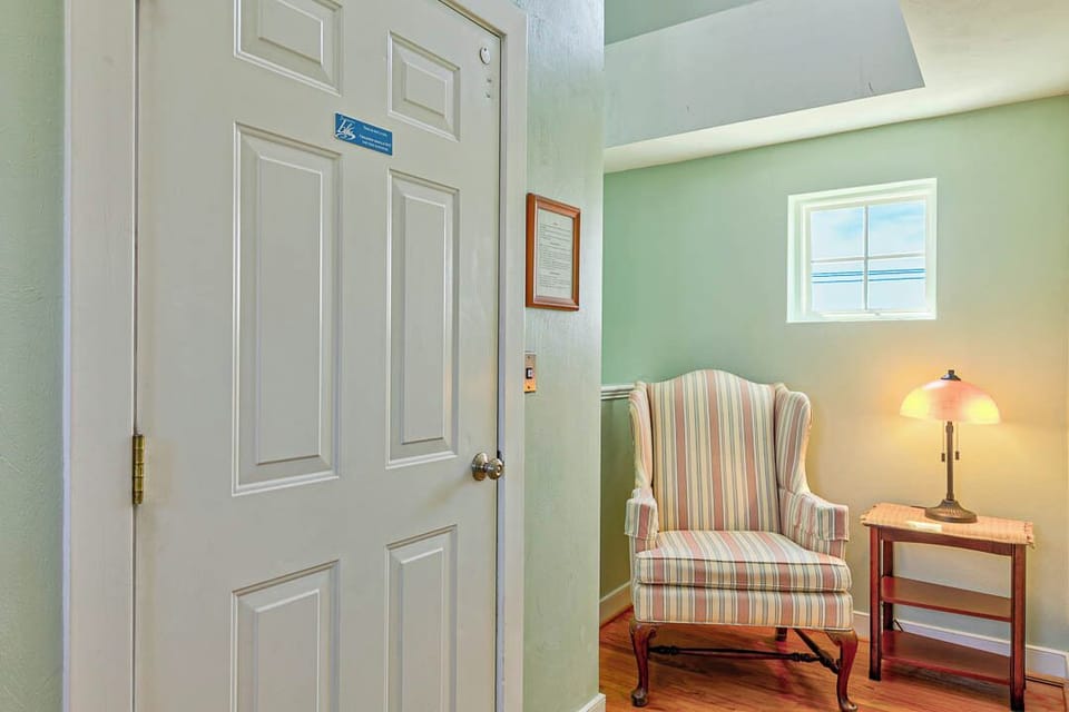 Top-Level Additional Seating and Elevator