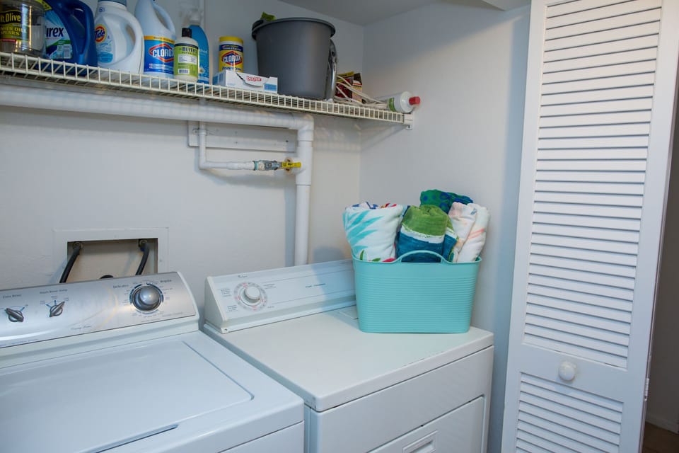 Handy washer dryer area. Nice beach towels. Everything at your finger tips!