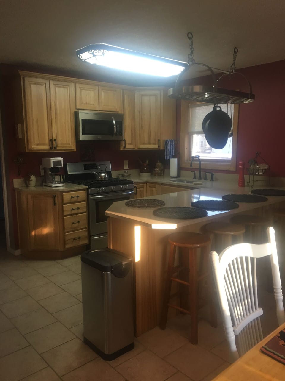 Full kitchen