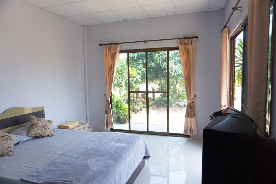 Standard Double Room | Blackout drapes, WiFi (free)
