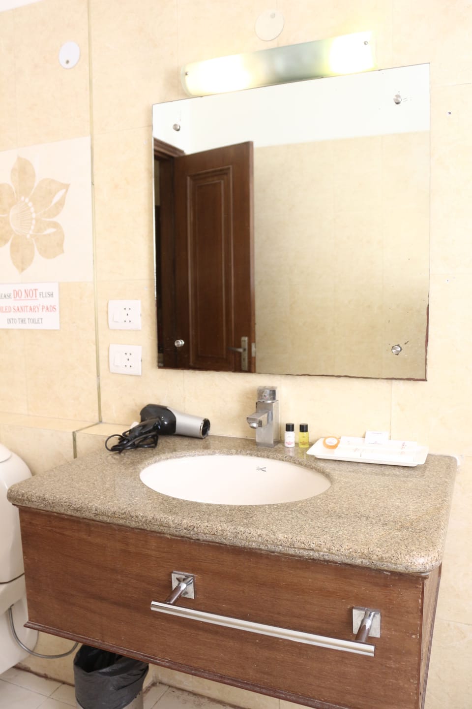 Super Deluxe | Bathroom | Designer toiletries, hair dryer, towels