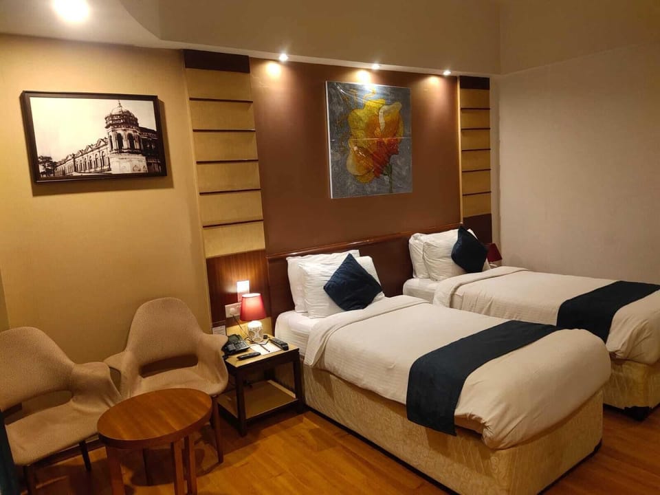 Premium bedding, minibar, in-room safe, blackout drapes