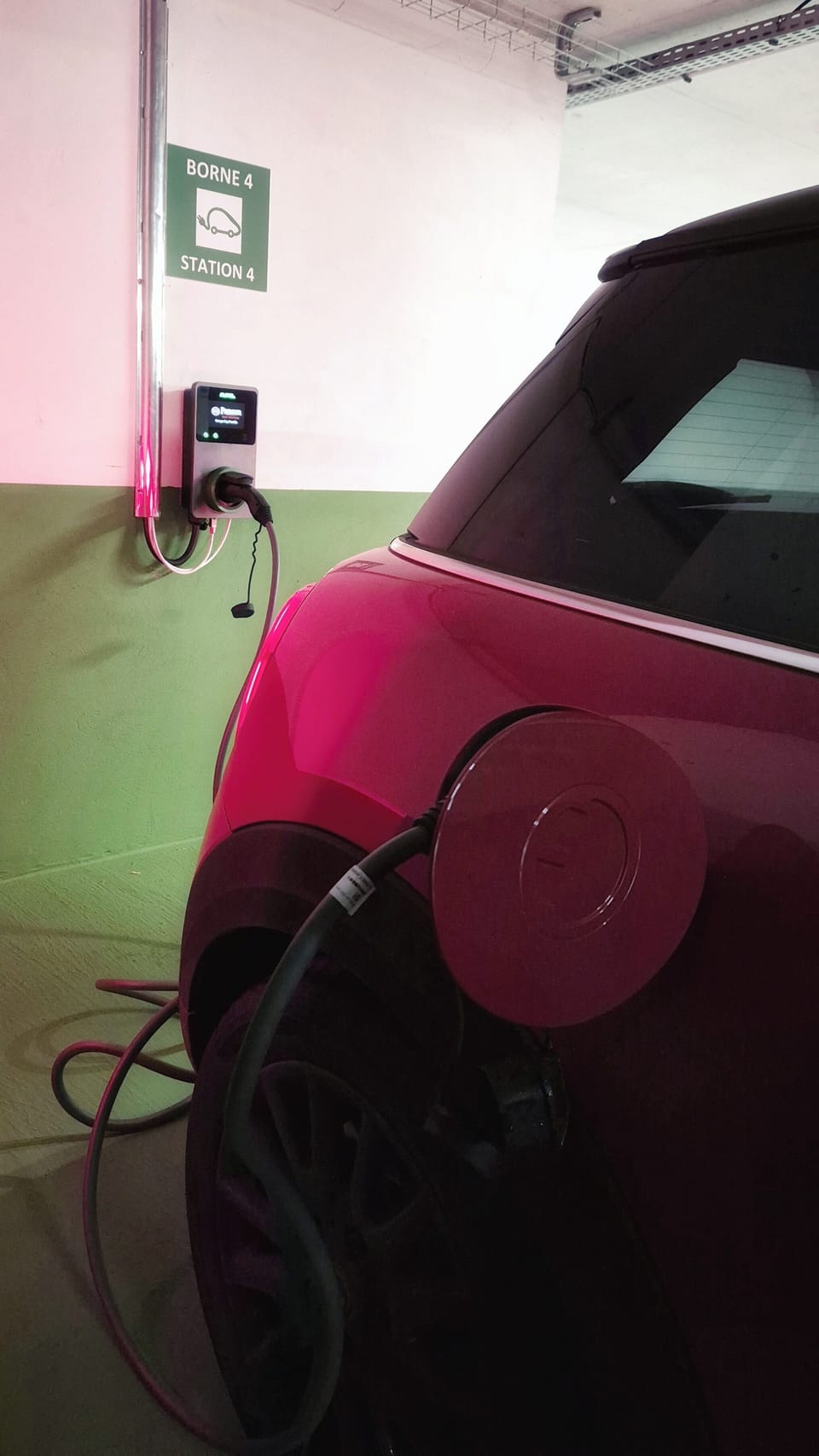 Self parking (EUR 14 per day)