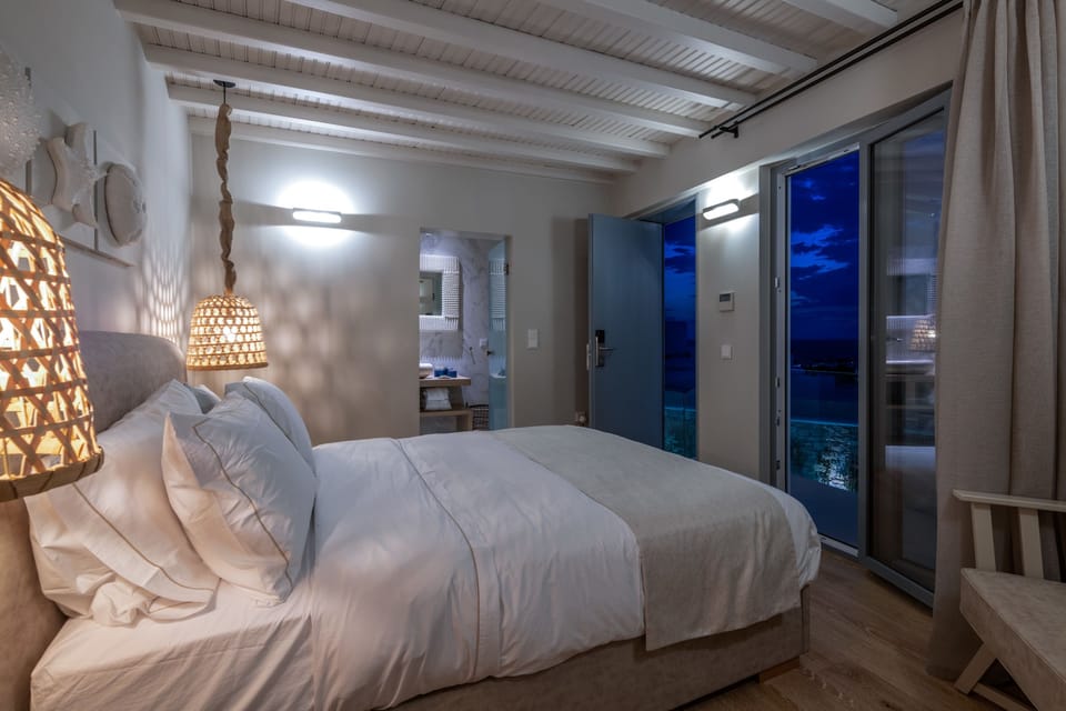 Superior Suite, 1 Queen Bed, Sea View | View from room