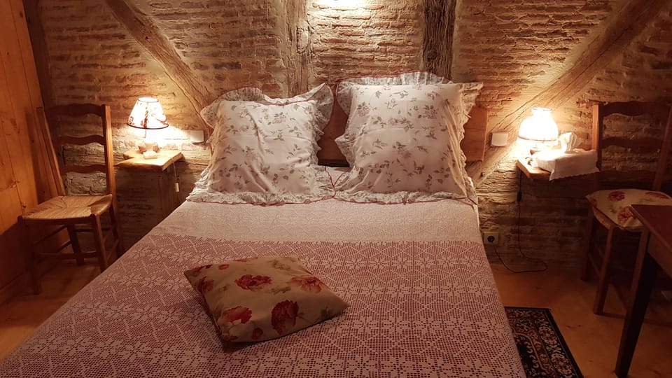 Double Room (de l'orge) | Bed sheets