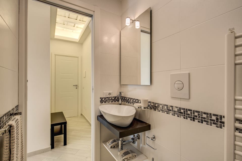Superior Double Room | Bathroom sink