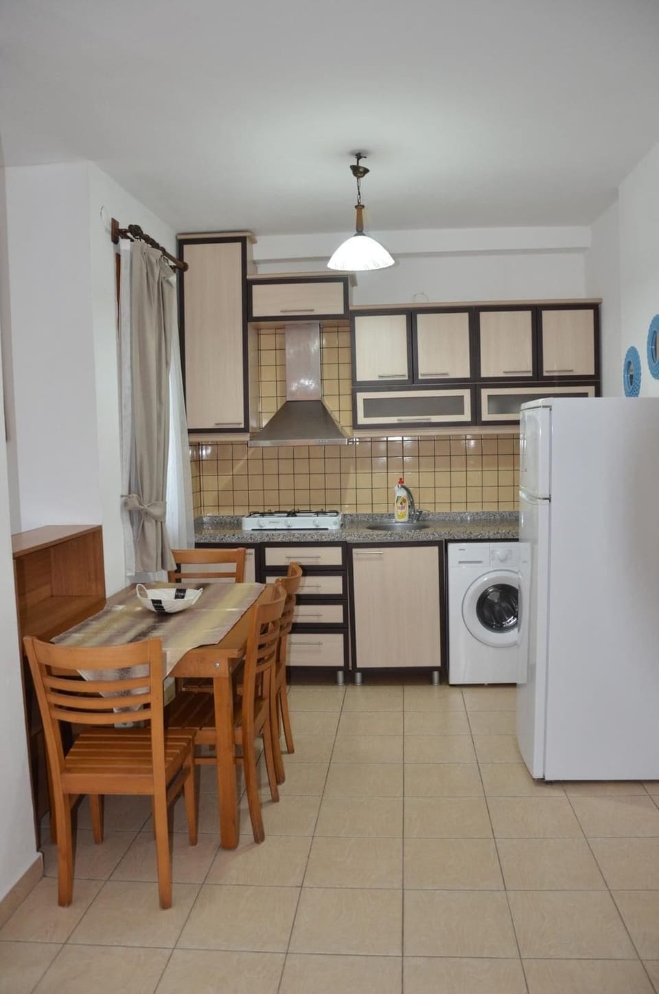Apartment | Private kitchen | Fridge, cookware/dishes/utensils, cleaning supplies