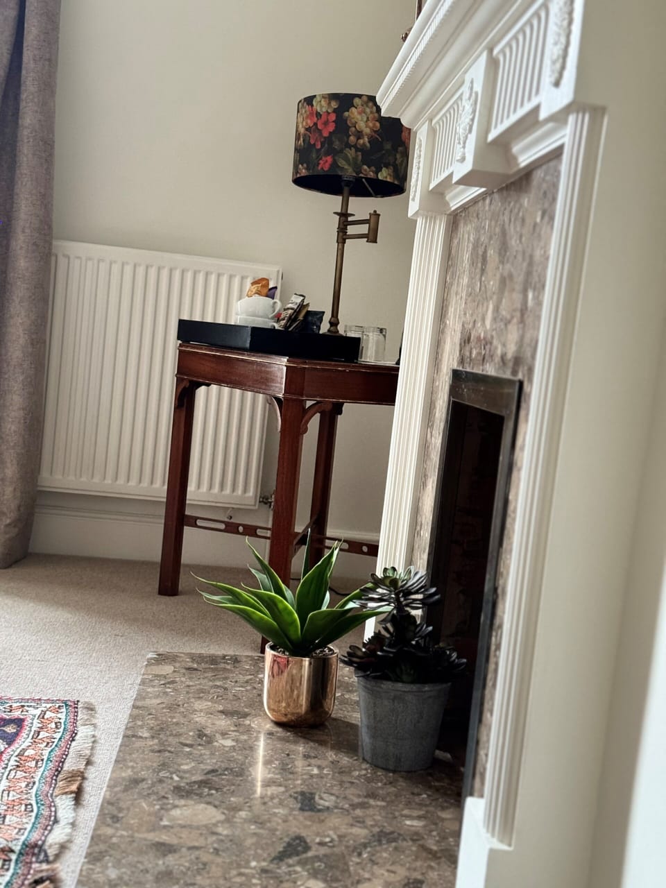 Exclusive Suite, 1 King Bed, Garden View | Television