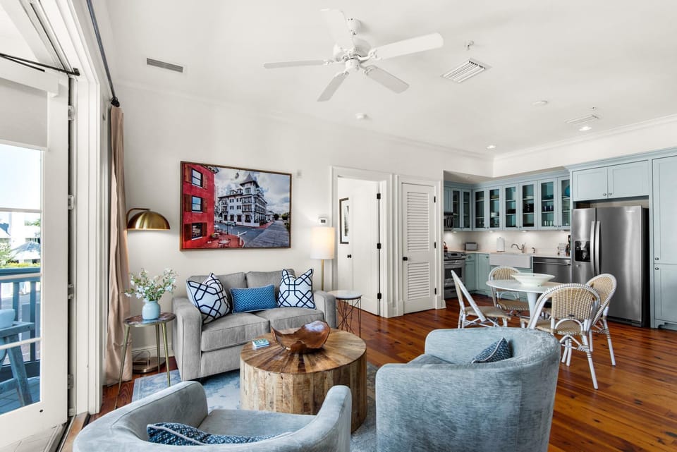 Open floor plan with spacious dining seating and fiully stocked kitchen