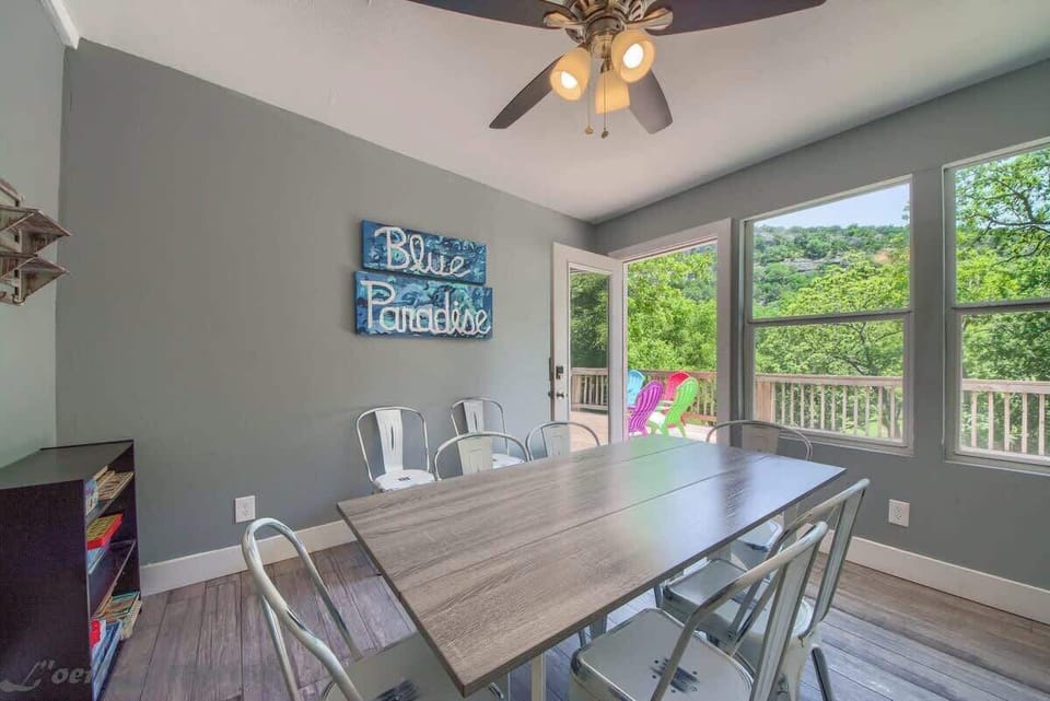 Dining table seating 6 or 8 with the 2 extra chairs.