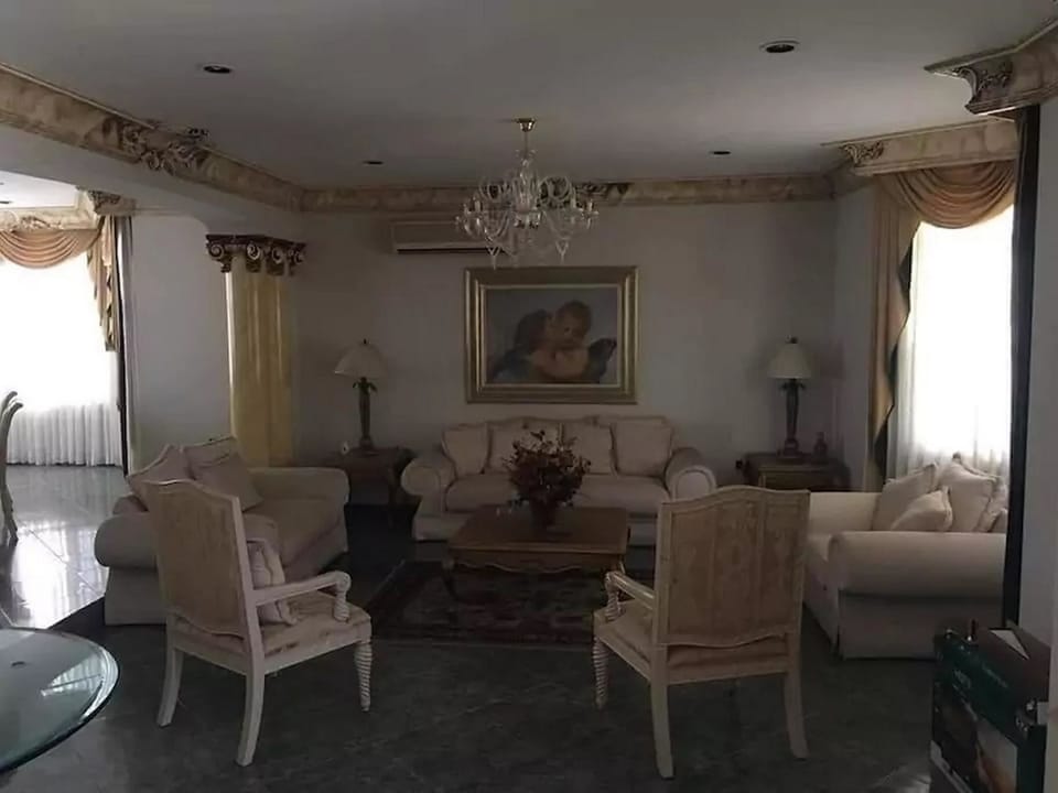 Family Townhome, 4 Bedrooms | Living area | Flat-screen TV