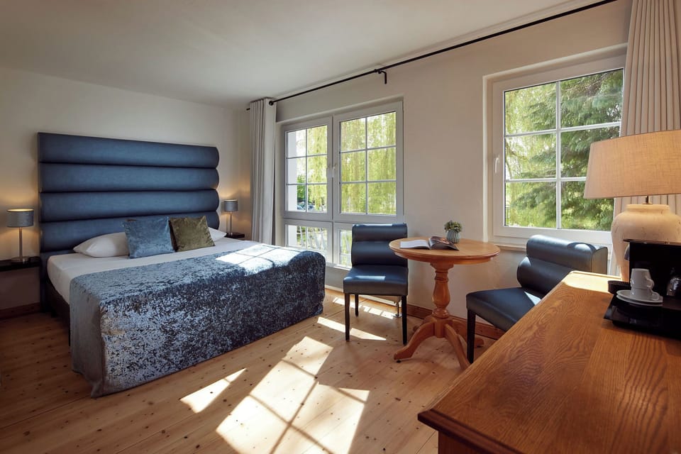 Double Room, 1 Double Bed | Premium bedding, in-room safe, desk, blackout drapes