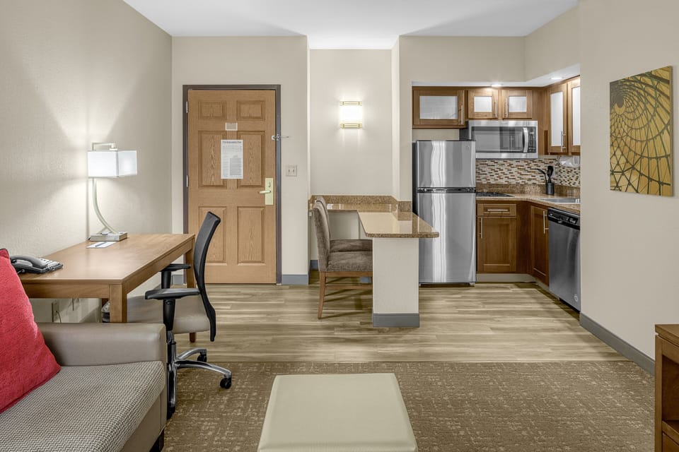 Desk, iron/ironing board, free cribs/infant beds, free WiFi