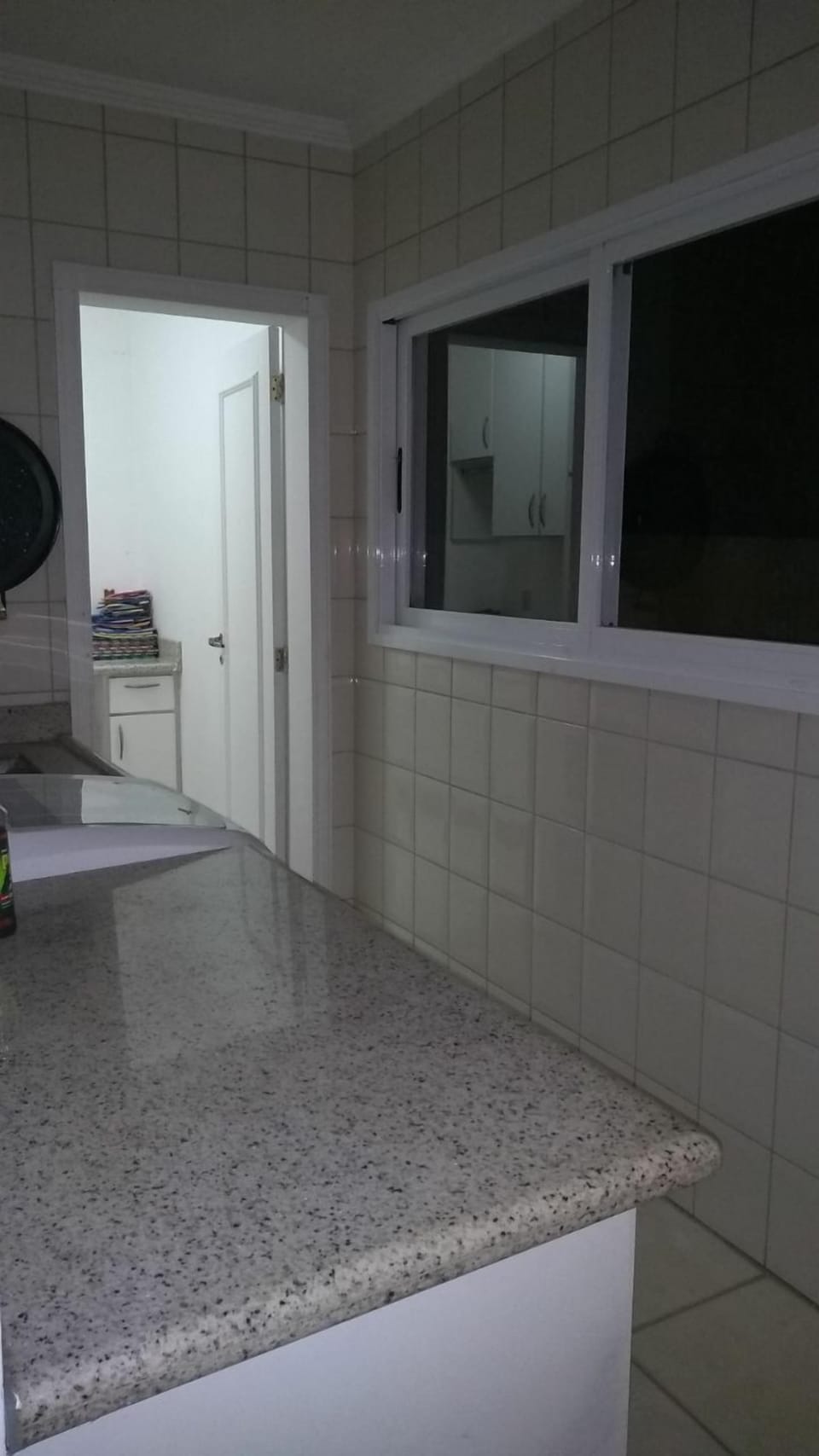 House | Private kitchen | Fridge, microwave, oven, stovetop