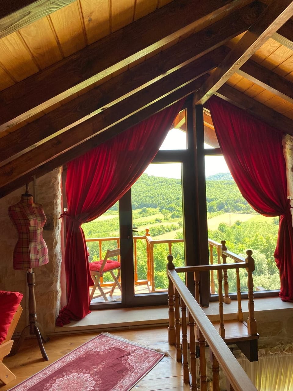 Luxury Bungalow, 1 Bedroom, Pool View | Hypo-allergenic bedding, Select Comfort beds, individually decorated