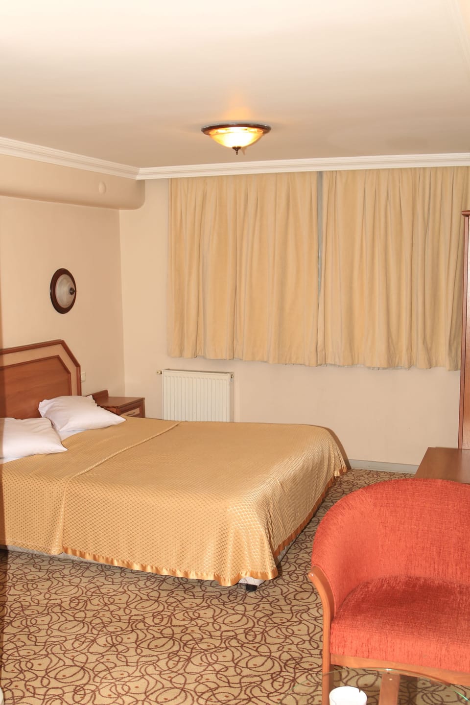 Suite | Minibar, free WiFi, bed sheets