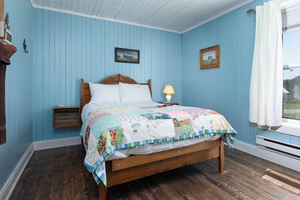 Traditional Room, 1 Double Bed, Shared Bathroom | Premium bedding, iron/ironing board