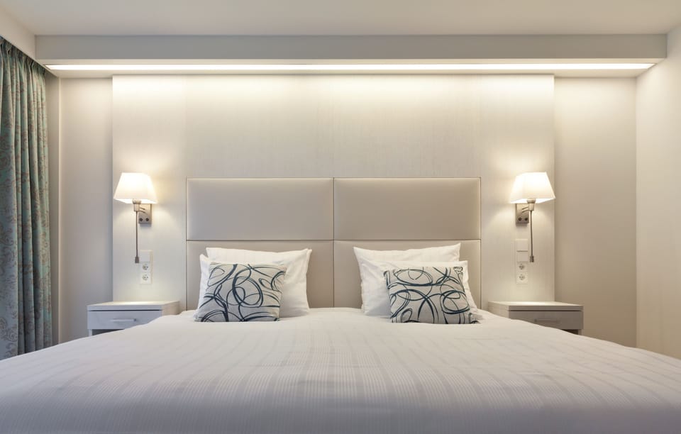 Minibar, in-room safe, desk, soundproofing