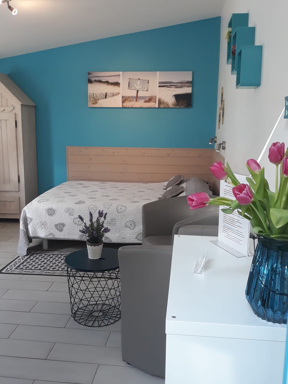 Studio, Terrace | Individually decorated, individually furnished, desk, blackout drapes