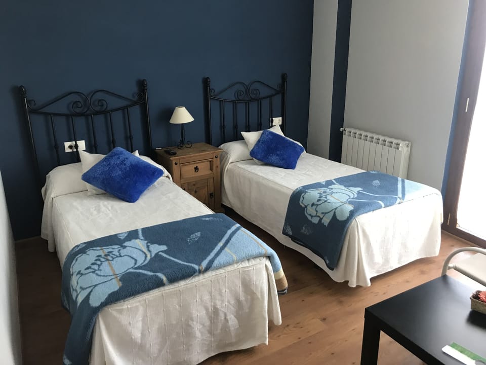 Hostal El Horno Hostel in Castile and León