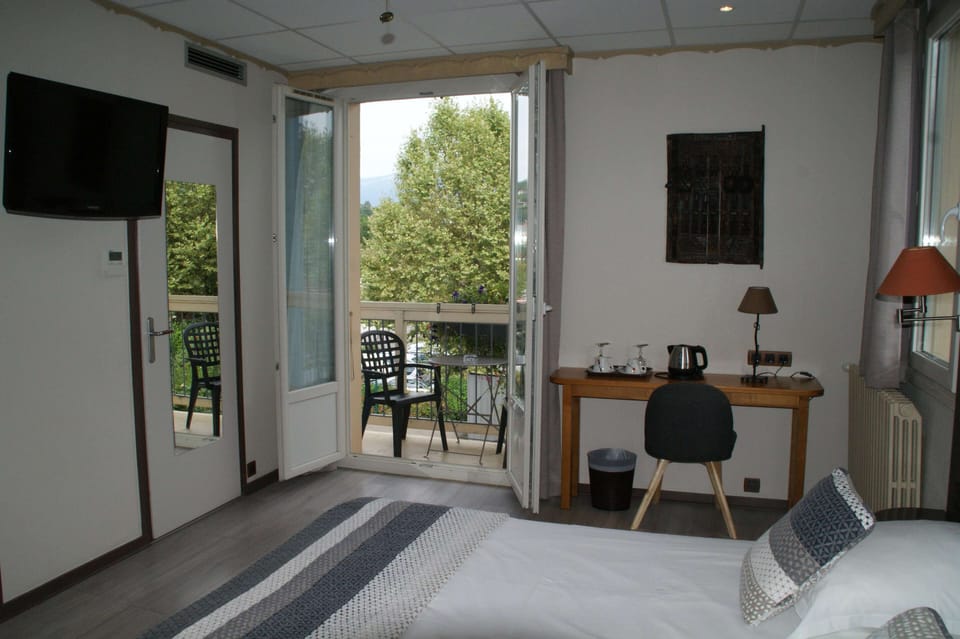 Superior Double or Twin Room | Premium bedding, Select Comfort beds, minibar, in-room safe