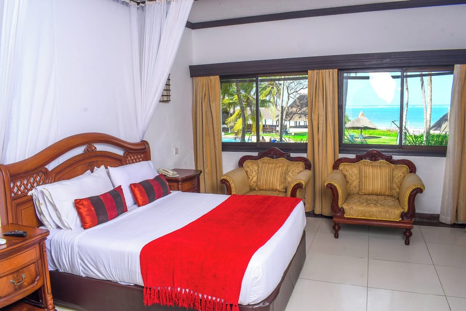 Presidential Suite | Premium bedding, minibar, in-room safe, desk