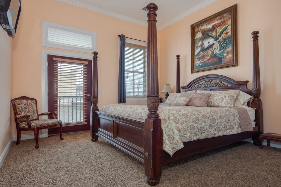 Standard Double Room, Private Bathroom (Room Four)