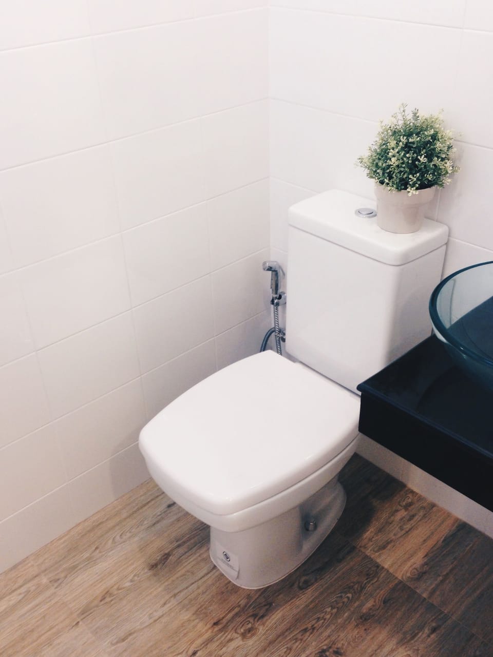 Standard - 1 Double | Bathroom amenities | Shower, free toiletries, hair dryer, slippers
