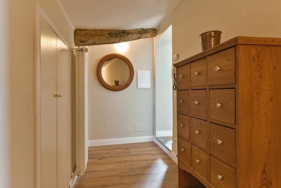 Apartment, 2 Bedrooms | Room amenity